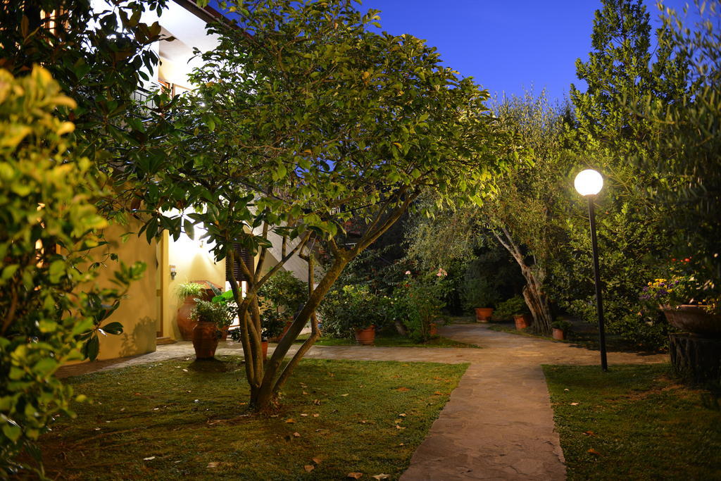 Villa Gli Olivi à Calci Chambre photo