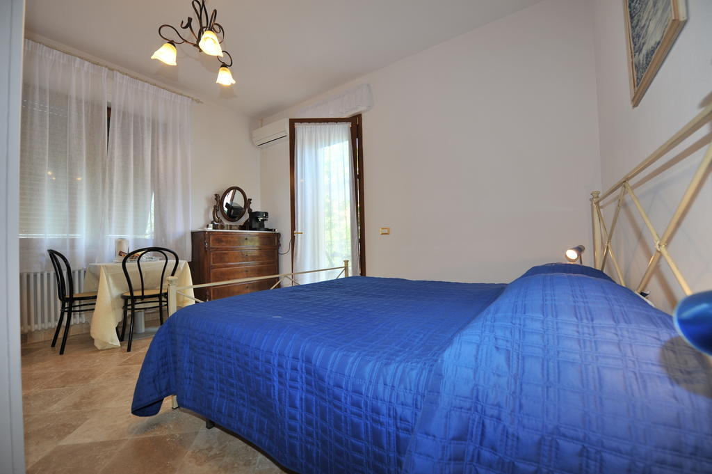 Villa Gli Olivi à Calci Chambre photo
