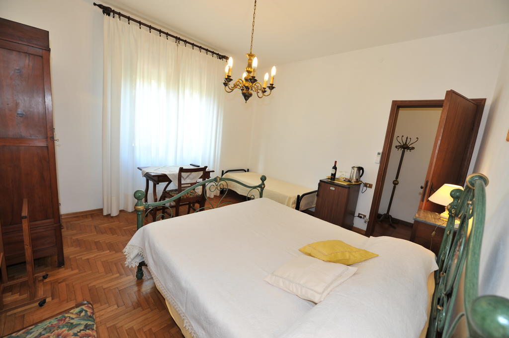 Villa Gli Olivi à Calci Chambre photo